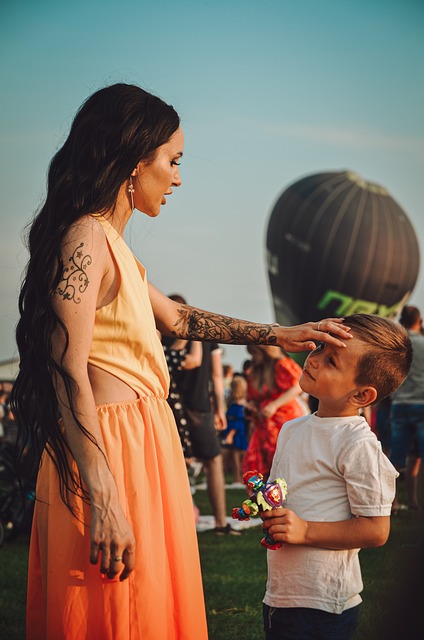 得更加坚韧 得更加坚韧